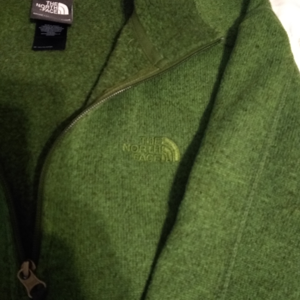 North Face pullover sweater